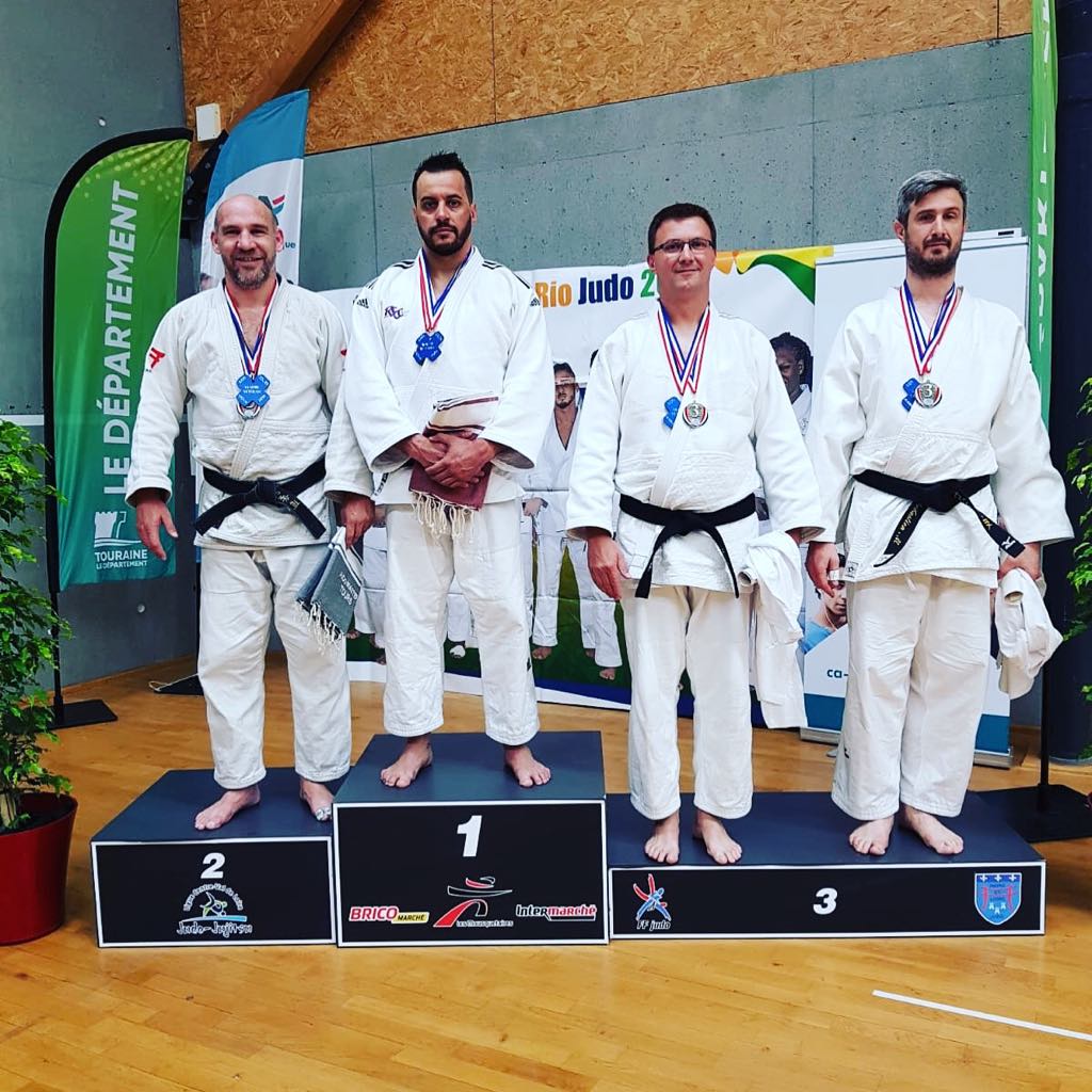 0f10859f-33c6-4d3a-9067-6f2be517087f